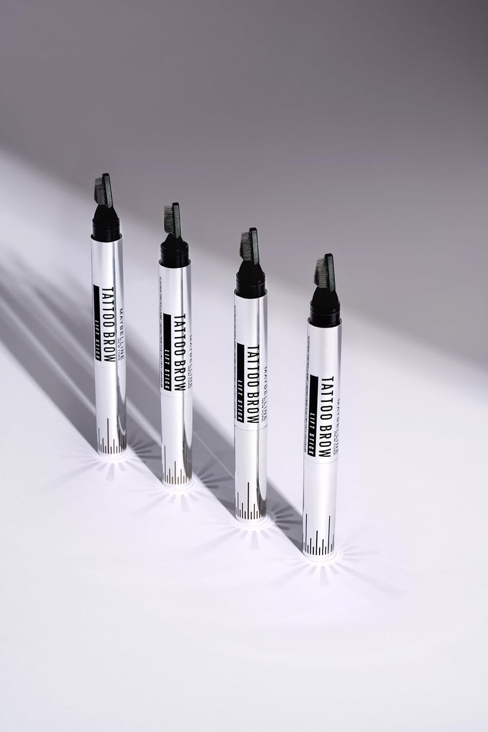 image:imageMaybelline New York Augenbrauenstift zum Auffllen und Liften Bis zu 24 Stunden gestylte Augenbrauen Tattoo Brow Lift 2in1 Farbe 00 Clear 1 StckDeep Brown