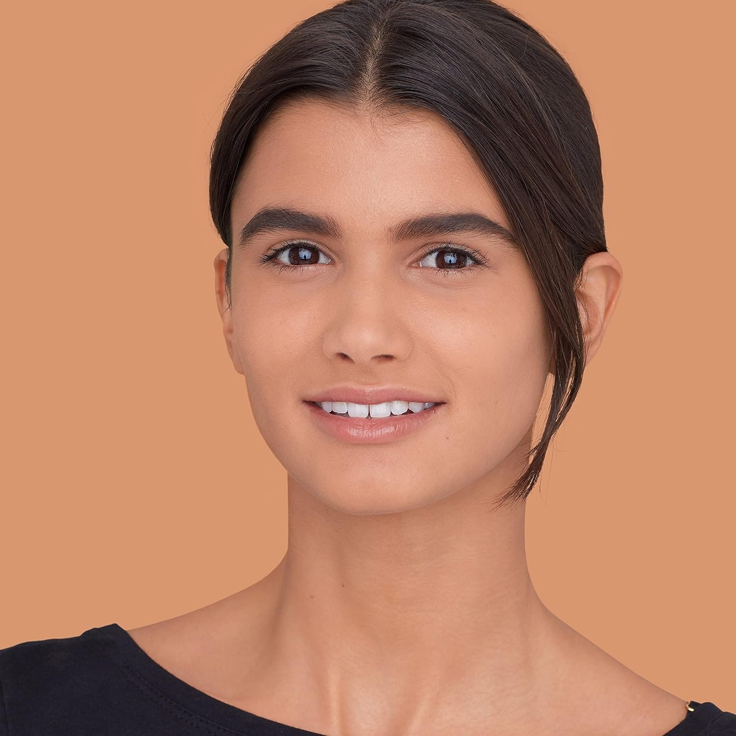 image:imageMaybelline New York Fit me Matte amp Poreless Makeup Nr 335 Classic Tan 30 mlNr 250 Sun Beige