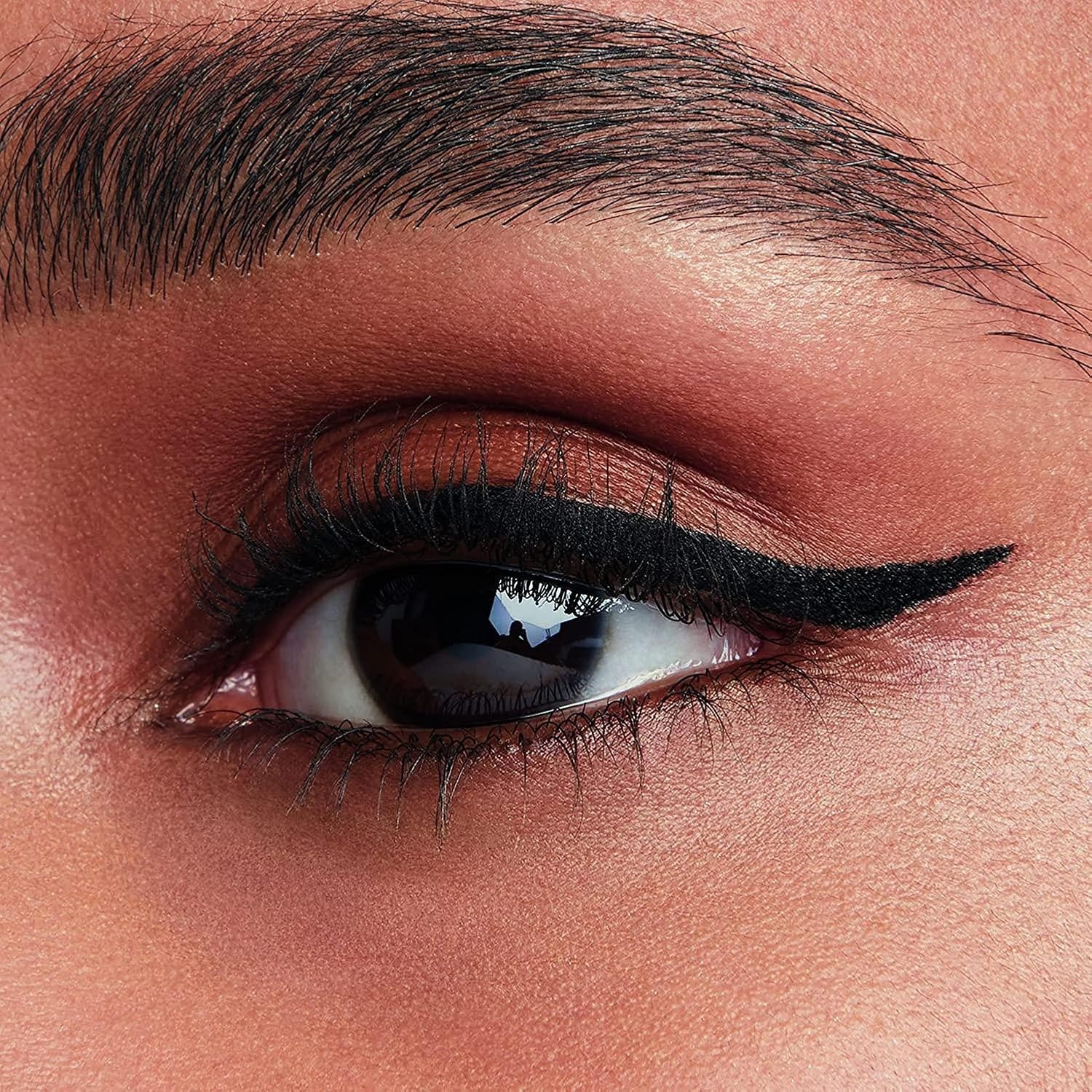 image:imageMaybelline New York Hochpigmentierter Liquid Eyeliner 701 Matte Black701 Mat Siyah