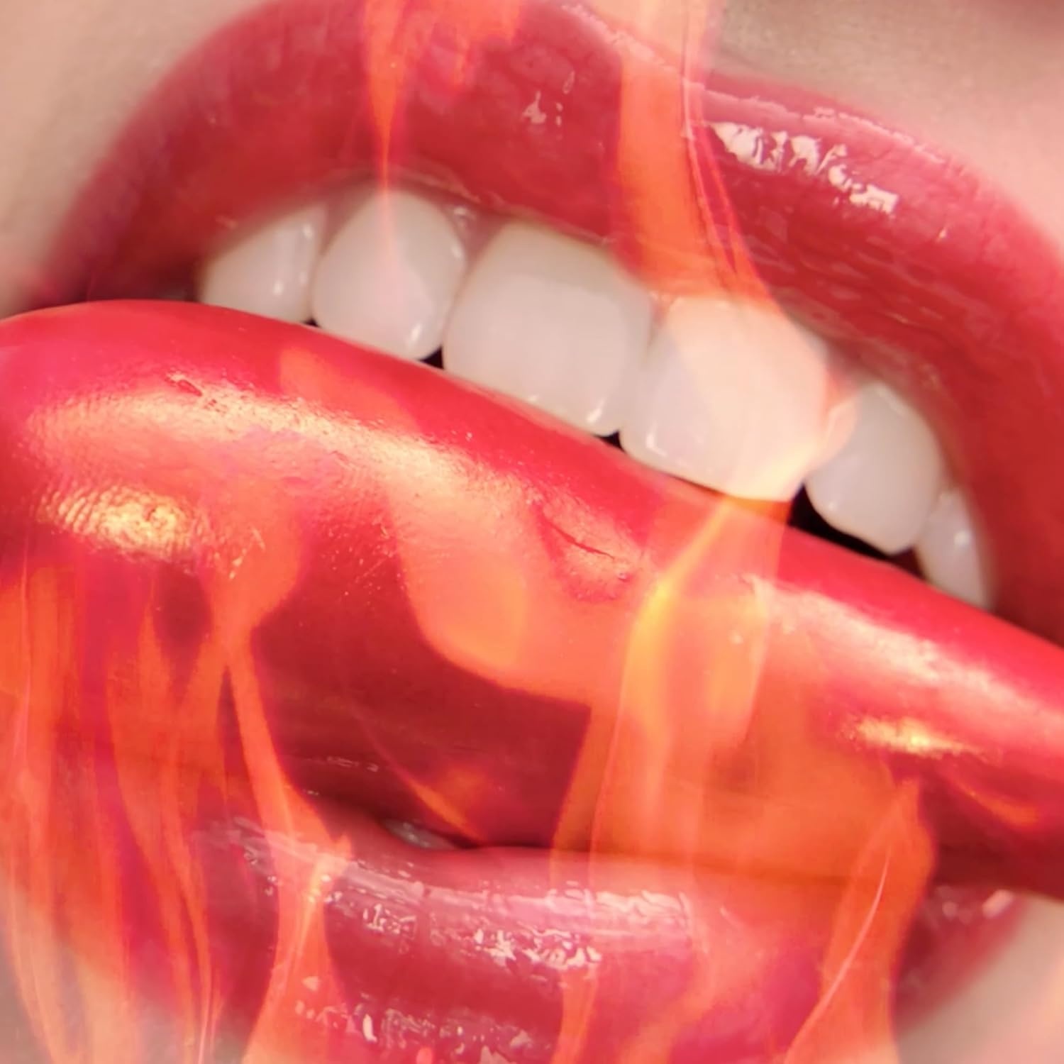 image:imageMaybelline New York Lipgloss fr vollere Lippen 005 Peach Feaver 54 ml003 Pink Sting