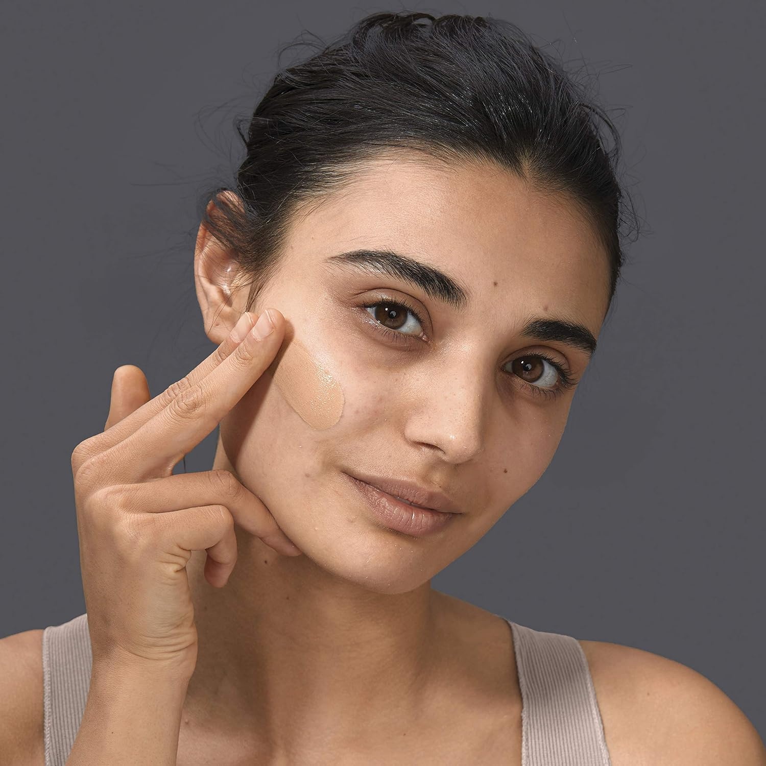 image:imageMaybelline New York Make Up Dream Radiant Liquid MakeUp Flssige Foundation Nr 60 Caramel 30 mlNr 60 Caramel