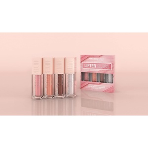 Maybelline New York Glänzender Lipgloss für voller wirkende Lippen, Feuchtigkeitsspendend, Mit Hyaluronsäure, Lifter Gloss, Farbe: Nr. 002 Ice (Nude), 1 x 5,4 ml(Amber  Crystal  Silk  Pearl)